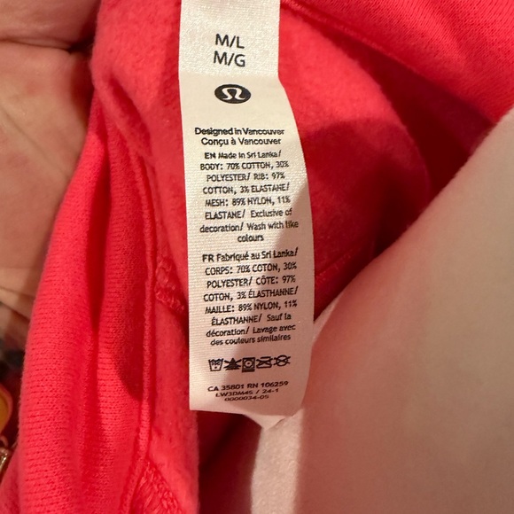 Lululemon Athletica Scuba Bright Pink Hoodie - Picture 10 of 10